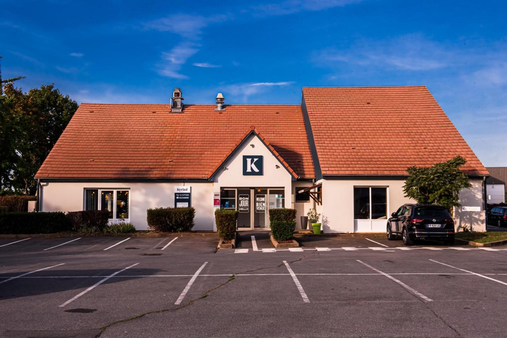 Hotel Campanile St Georges 3*