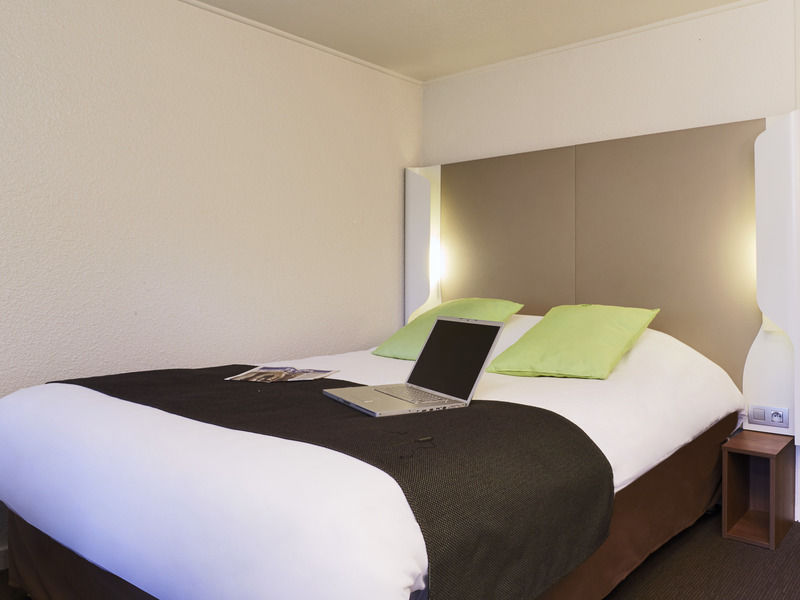 Kyriad Saint Georges - Renove Hotel 3*